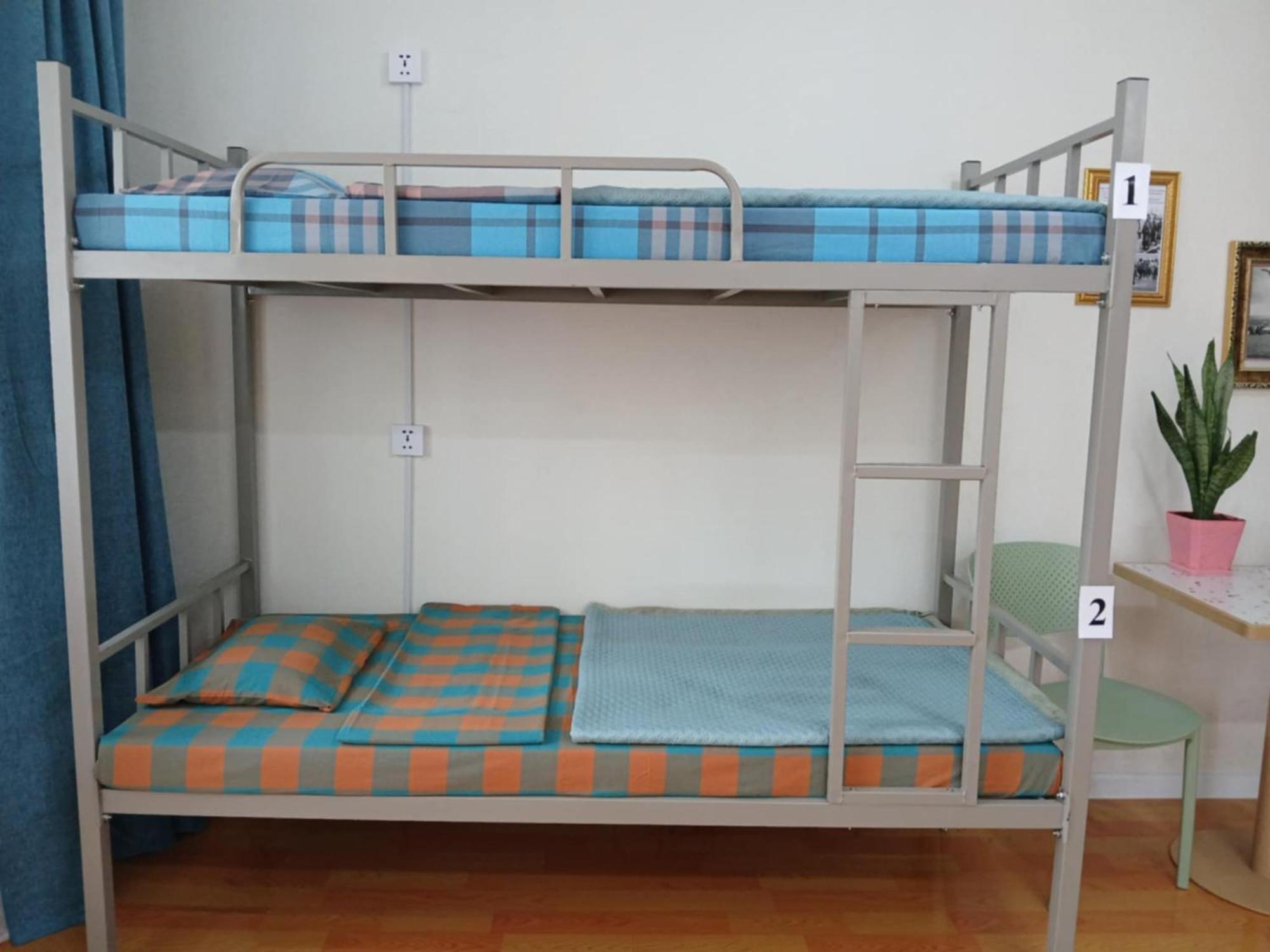 Lana Hostel อูลานบาตอร์ ภายนอก รูปภาพ