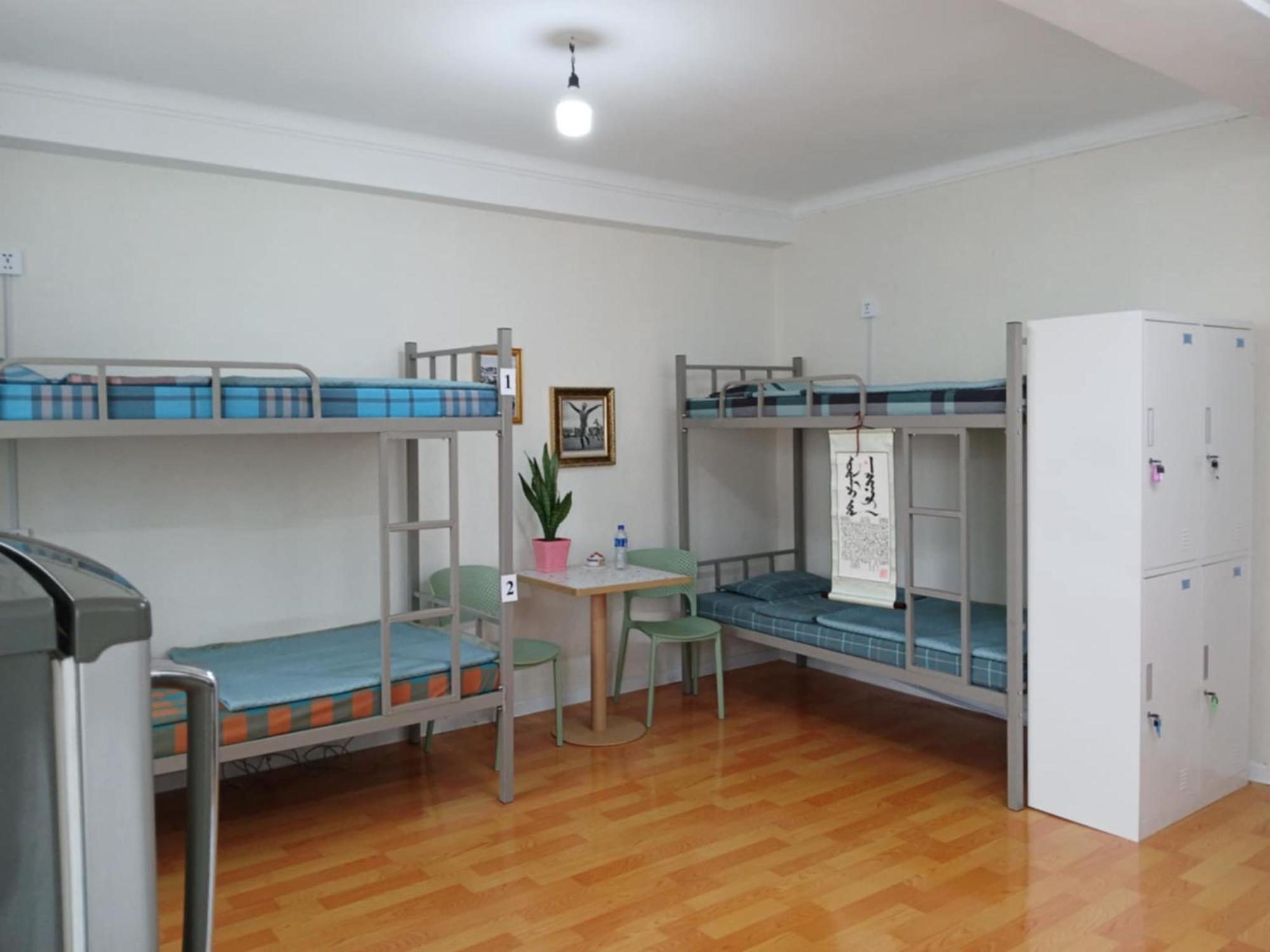 Lana Hostel อูลานบาตอร์ ภายนอก รูปภาพ