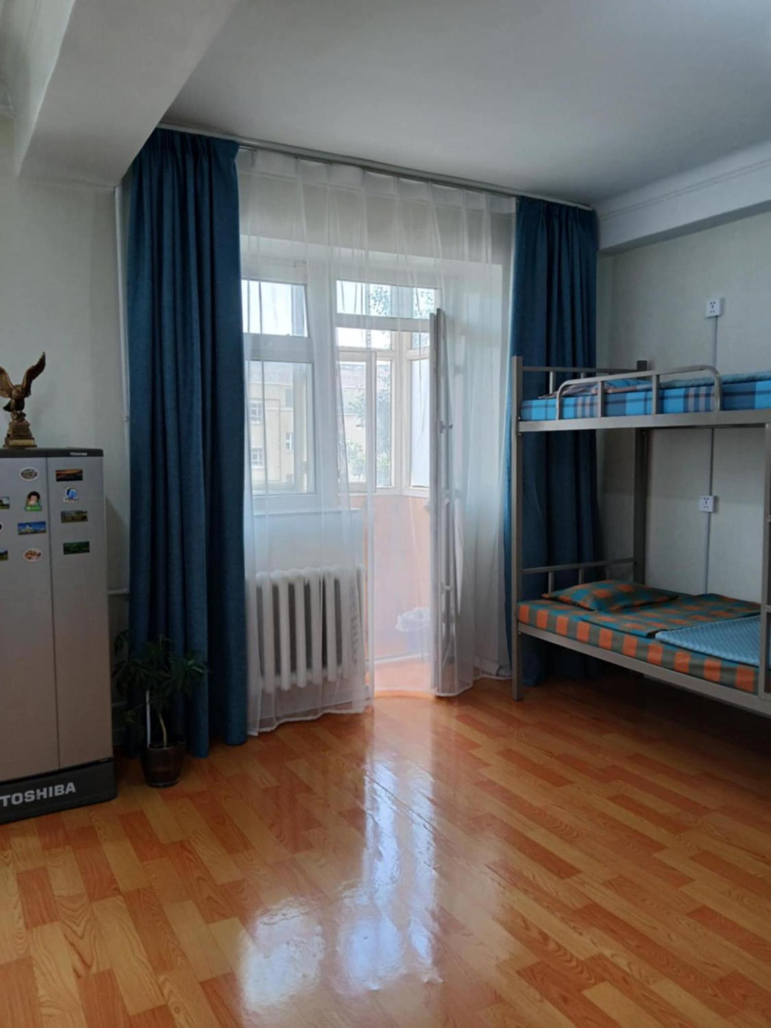 Lana Hostel อูลานบาตอร์ ภายนอก รูปภาพ
